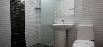 Lineplus Hotel Gimpo Exteriör bild