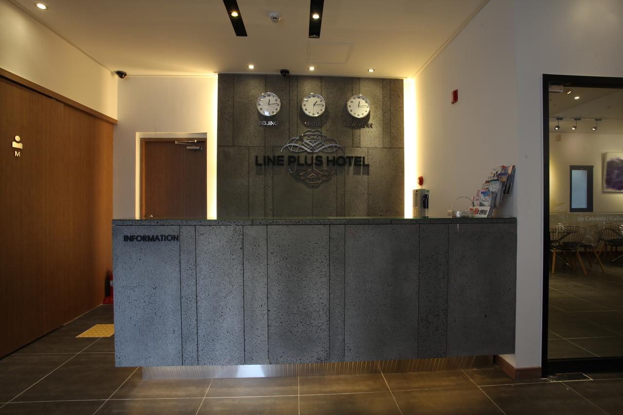 Lineplus Hotel Gimpo Exteriör bild