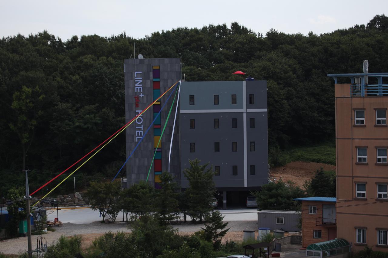 Lineplus Hotel Gimpo Exteriör bild